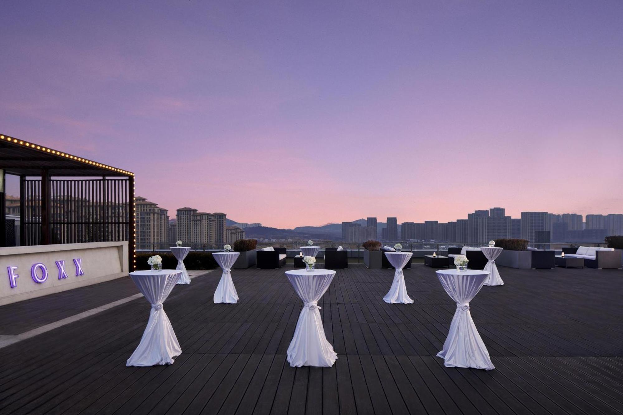 Sheraton Qingdao Licang Hotel Exterior foto